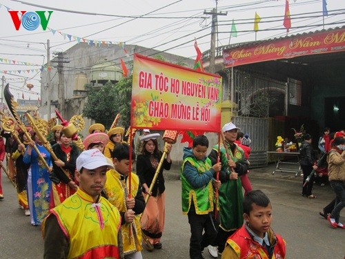 Festival honours royal court mandarin  - ảnh 11